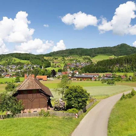 Charlotte צל אם האמרשבאך